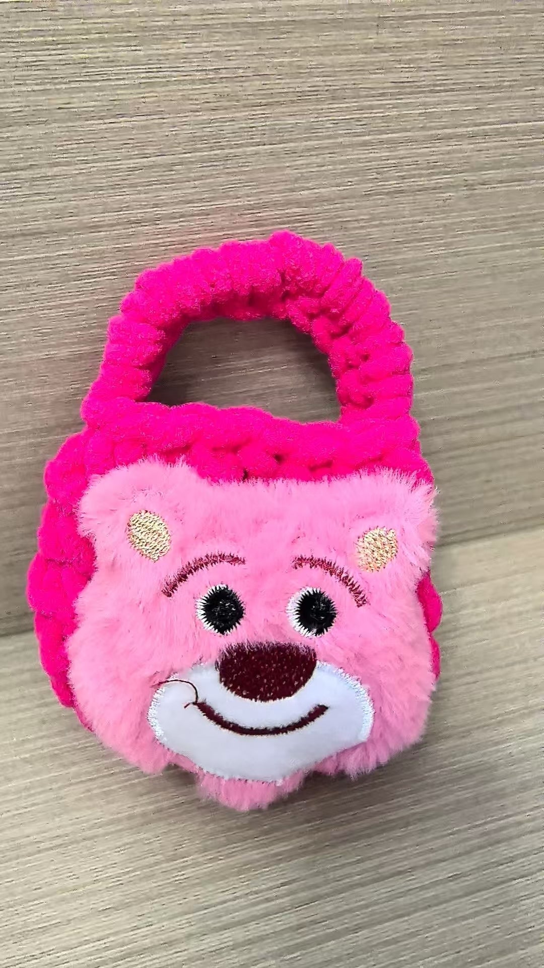 Crocheted earphone bag - Strawberry Bear