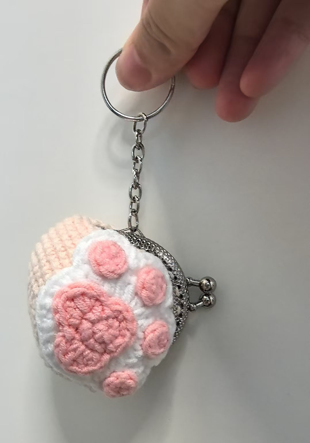 Crocheted coin purse - Dog claws