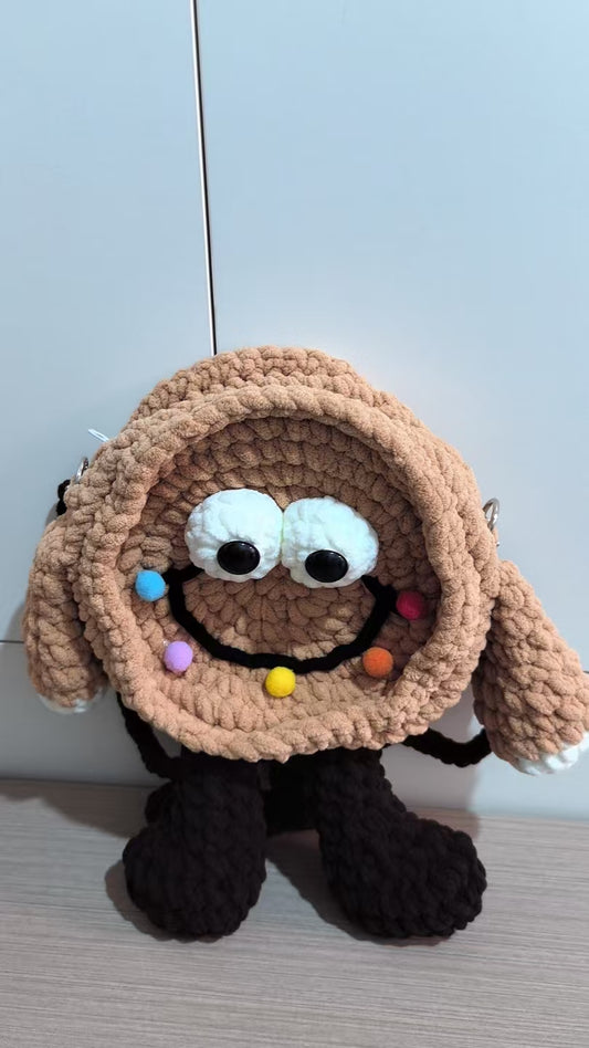 A crocheted cookie shoulderbag