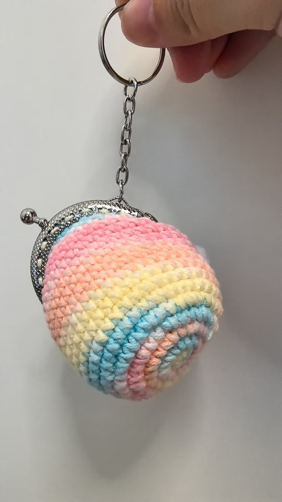 Crocheted coin purse - Rainbow wings