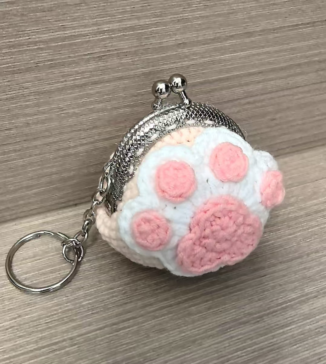 Crocheted coin purse - Dog claws