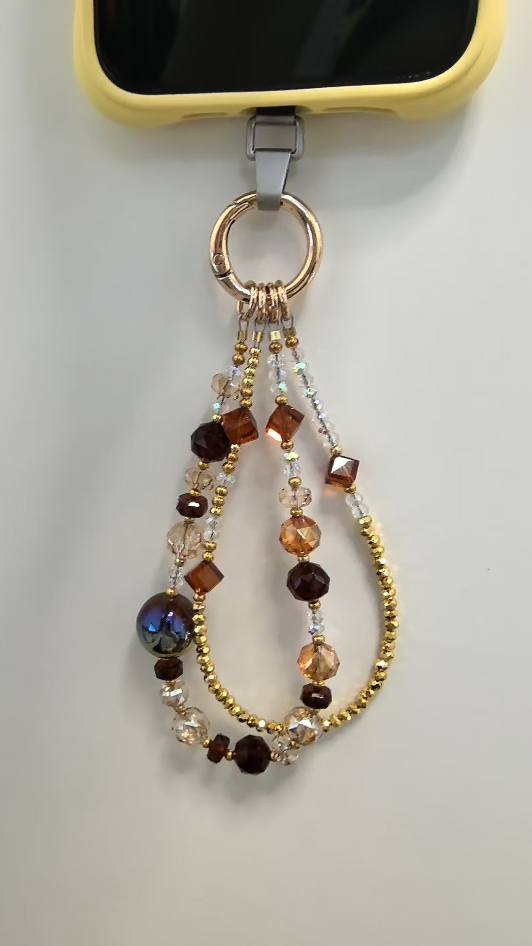 Hand-woven phone chain